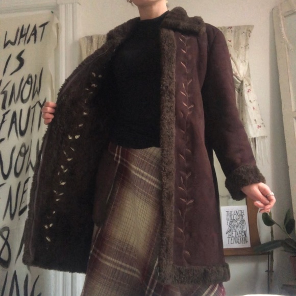 Faux Fur Penny Lane/Afghan Coat - Picture 6 of 7